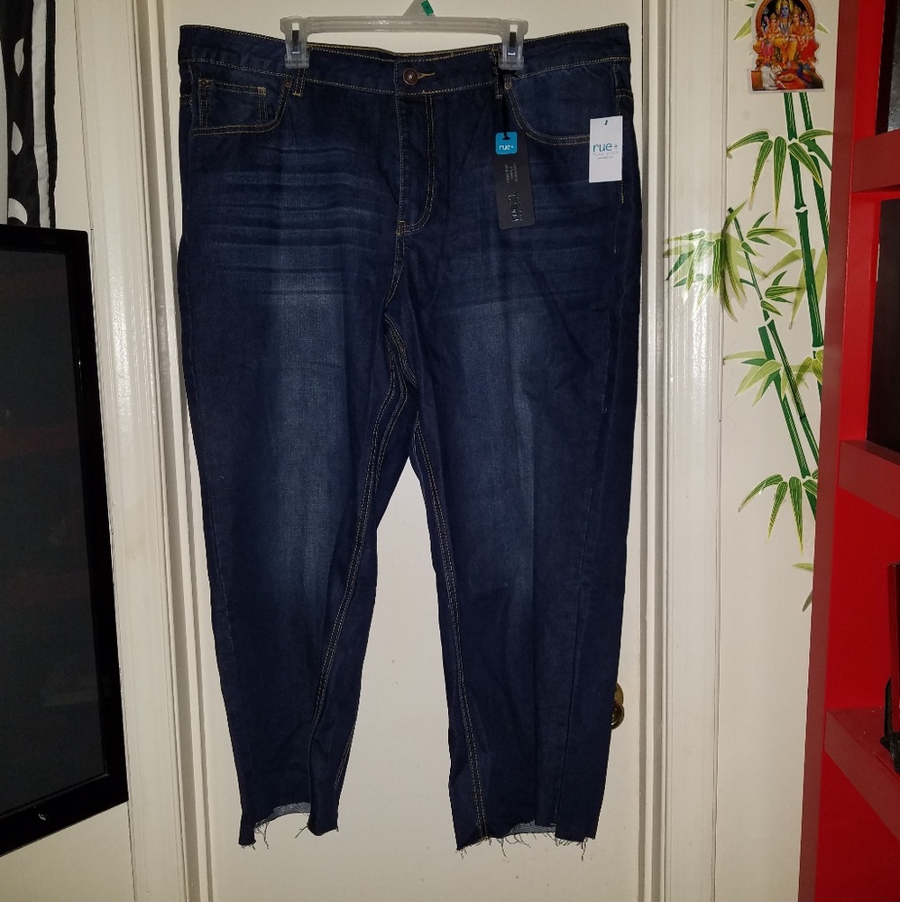 High raise ankle straight jeans